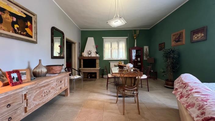 Image No.4-4 Bed Village House for sale