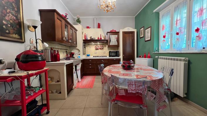 Image No.18-4 Bed Village House for sale