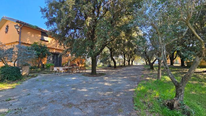 Image No.34-5 Bed Villa for sale