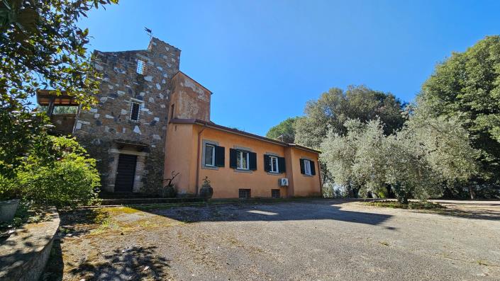 Image No.37-5 Bed Villa for sale