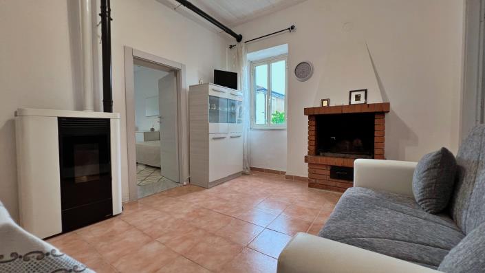 Image No.8-3 Bed Village House for sale