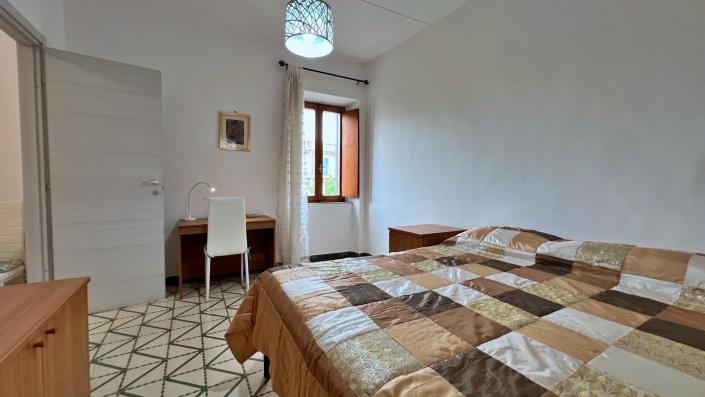 Image No.12-3 Bed Village House for sale