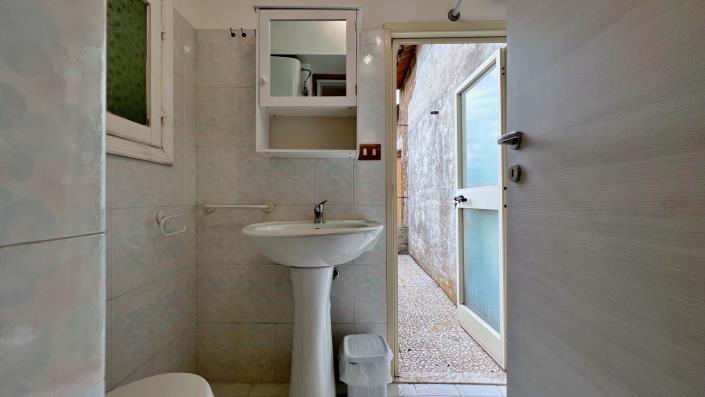 Image No.13-3 Bed Village House for sale