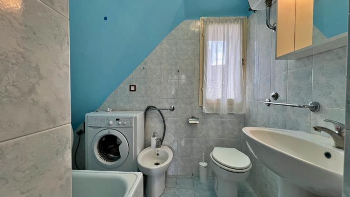 Image No.17-3 Bed Village House for sale