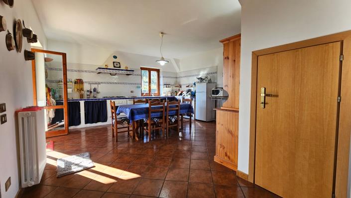 Image No.5-3 Bed Country House for sale