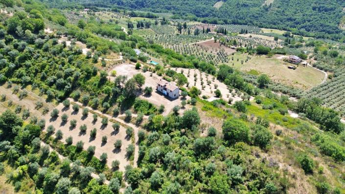 Image No.21-3 Bed Country House for sale