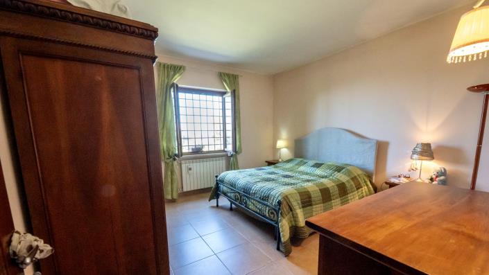 Image No.7-3 Bed House for sale