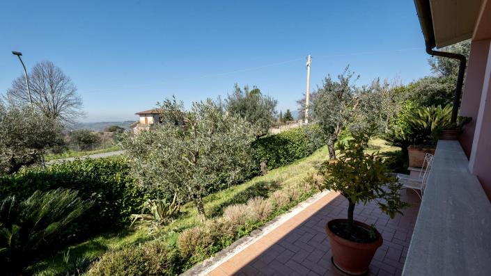 Image No.23-3 Bed House for sale