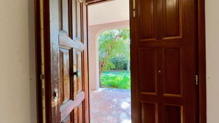 Image No.6-4 Bed Country House for sale