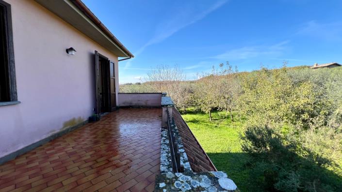 Image No.16-4 Bed Country House for sale