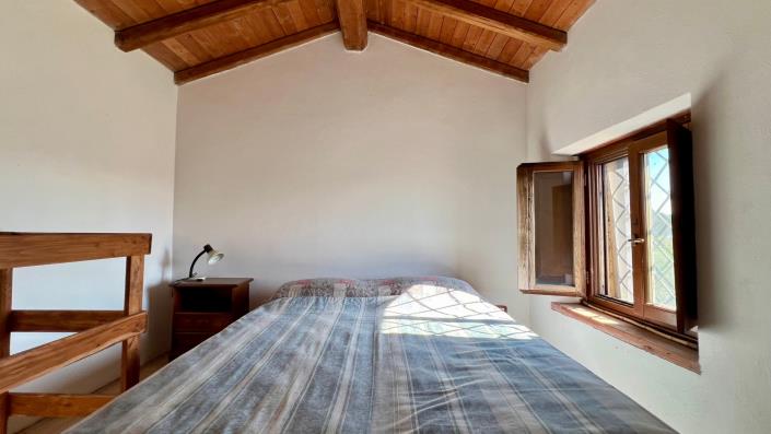 Image No.35-4 Bed Country House for sale