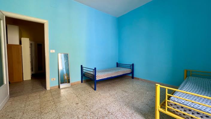 Image No.5-5 Bed Apartment for sale