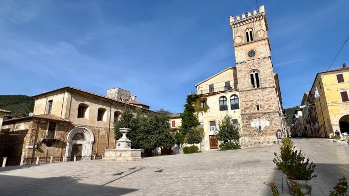 Image No.30-5 Bed Apartment for sale