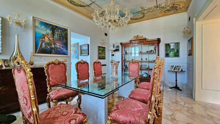 Image No.12-5 Bed Mansion for sale