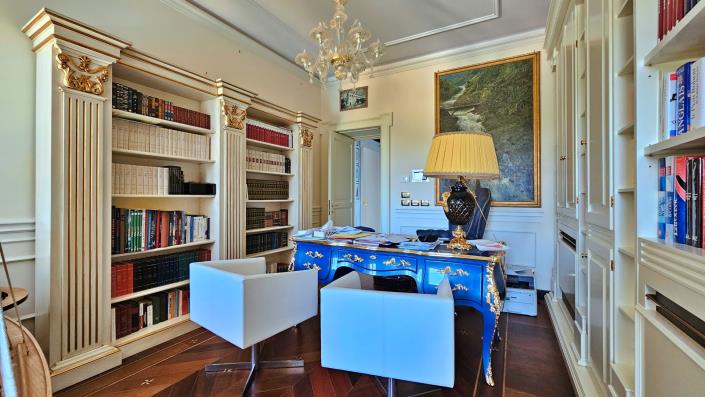 Image No.23-5 Bed Mansion for sale