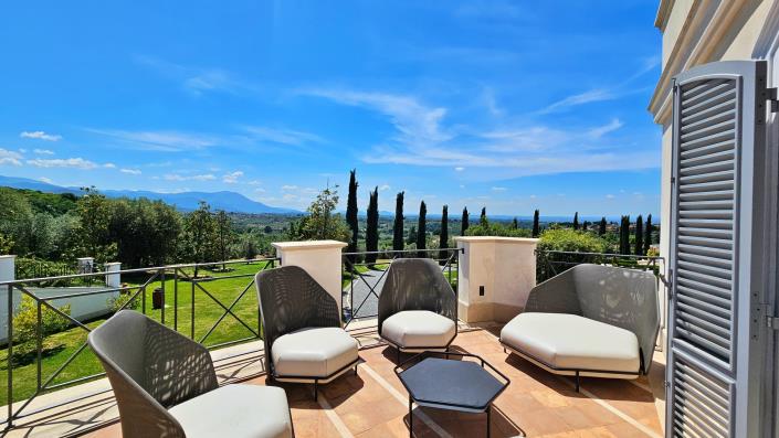 Image No.38-5 Bed Mansion for sale