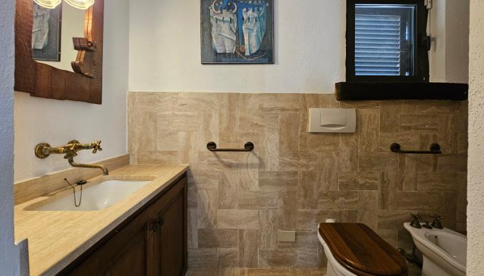 Image No.45-5 Bed Villa for sale