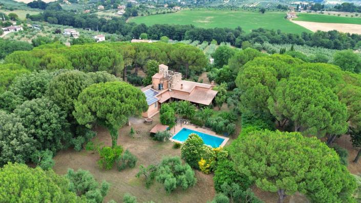 Image No.12-5 Bed Villa for sale