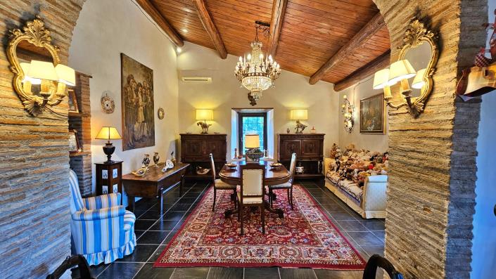 Image No.18-5 Bed Country Property for sale