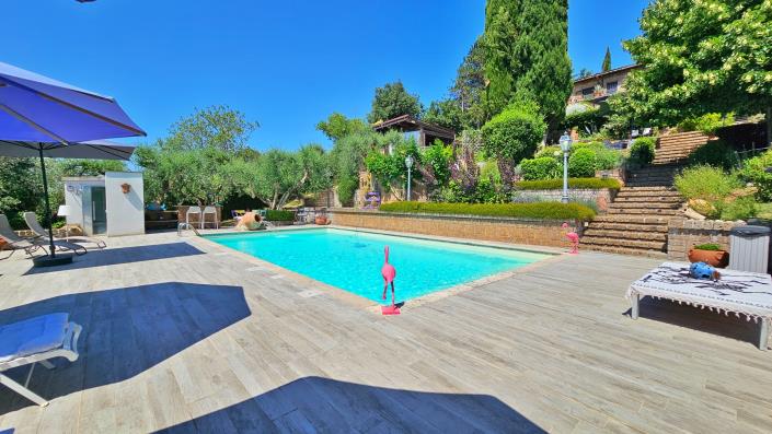 Image No.11-5 Bed Country Property for sale