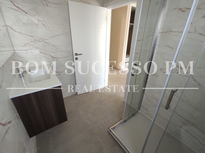 Image No.22-4 Bed House for sale