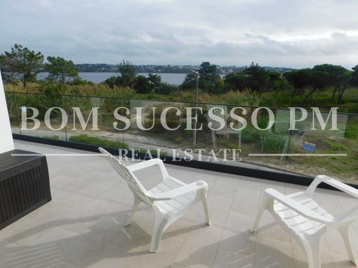 Image No.5-4 Bed House for sale