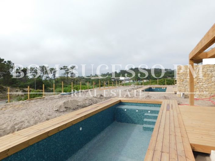 Image No.2-3 Bed Villa for sale