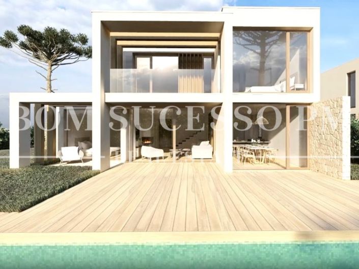 Image No.1-4 Bed Villa for sale