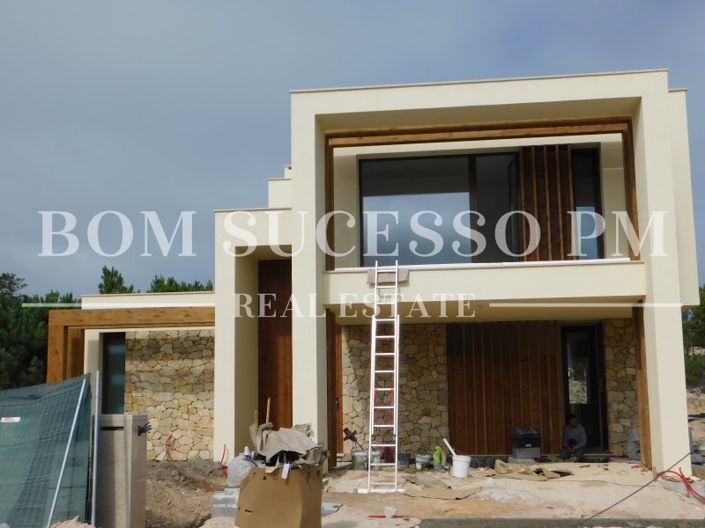 Image No.8-4 Bed Villa for sale