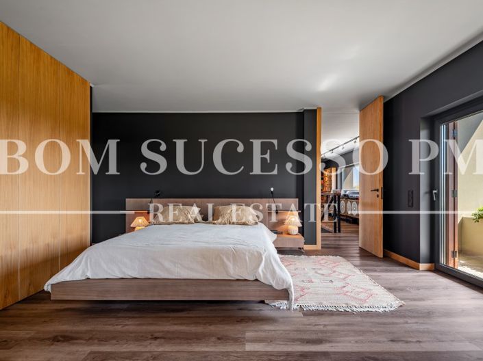 Image No.24-3 Bed House for sale