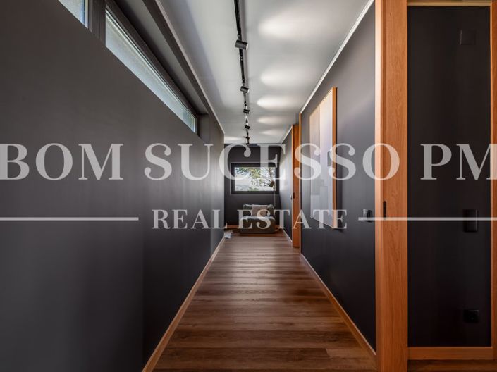 Image No.34-3 Bed House for sale