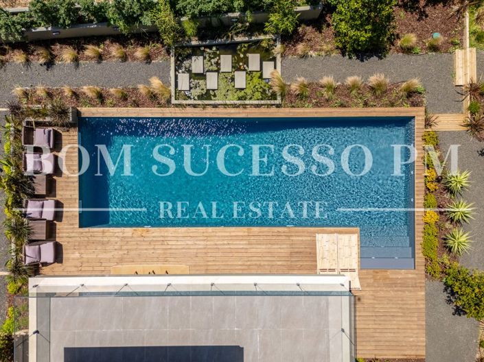 Image No.8-3 Bed House for sale