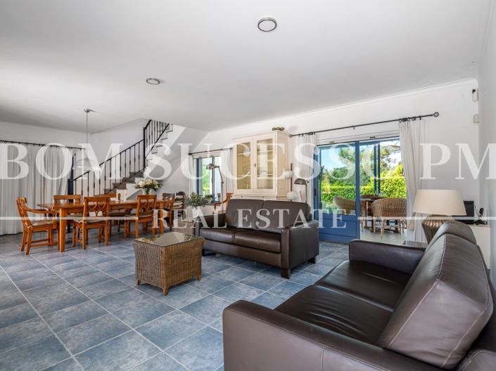 Image No.14-4 Bed House for sale