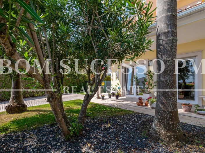 Image No.18-3 Bed House for sale