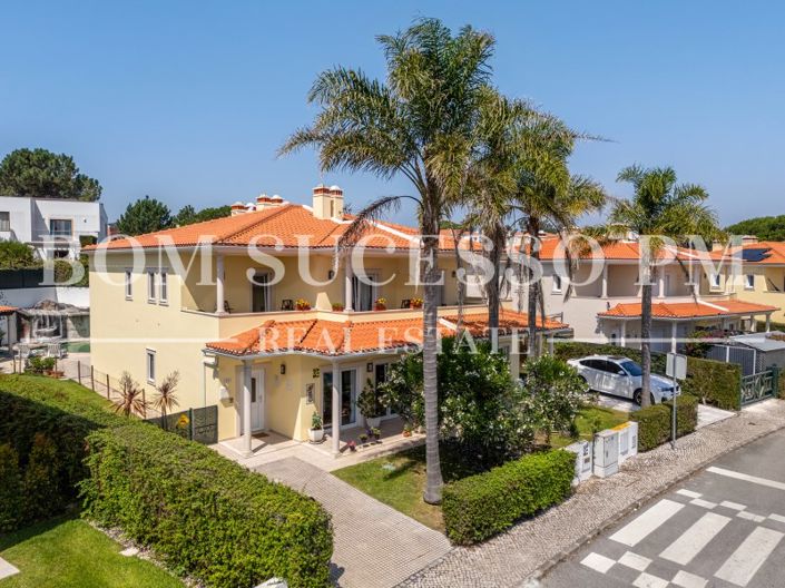 Image No.2-3 Bed House for sale