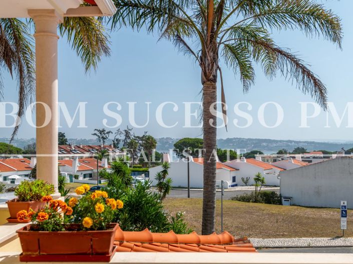 Image No.37-3 Bed House for sale