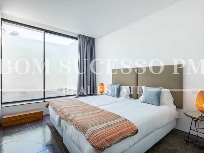 Image No.21-3 Bed Villa for sale