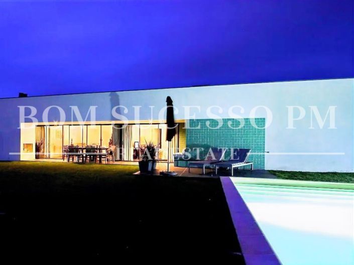 Image No.3-3 Bed Villa for sale