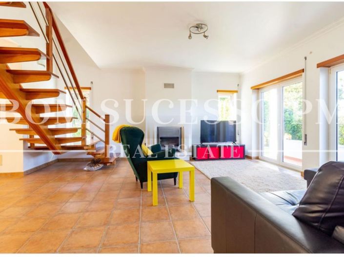 Image No.15-3 Bed House for sale