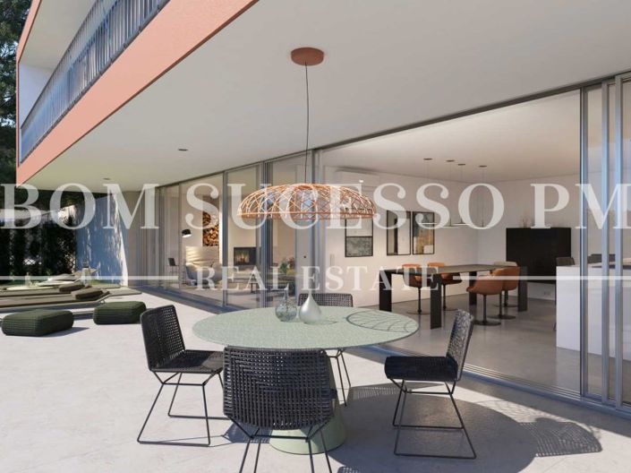 Image No.2-4 Bed Villa for sale