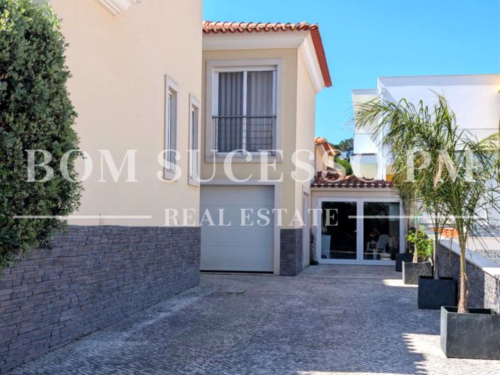 Image No.14-4 Bed House for sale