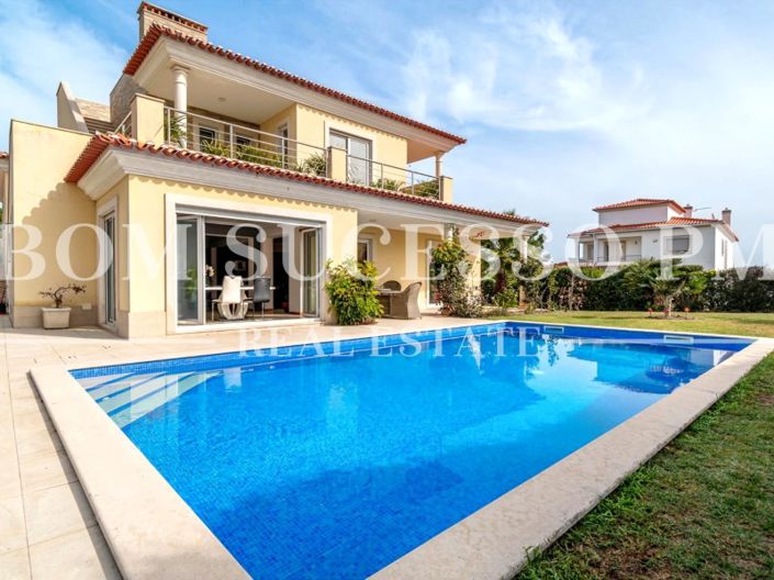 Image No.3-4 Bed House for sale