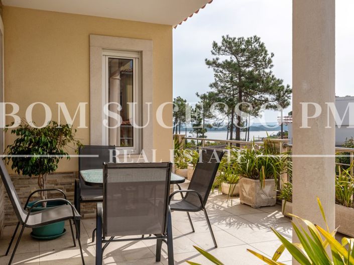 Image No.20-4 Bed House for sale