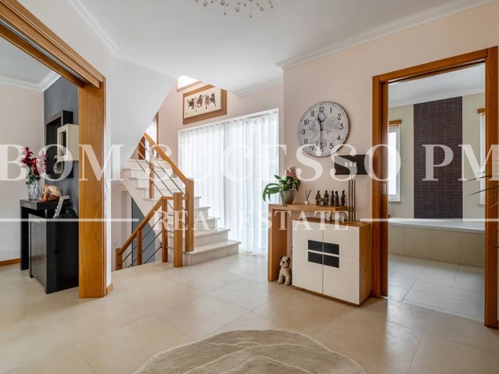 Image No.35-4 Bed House for sale