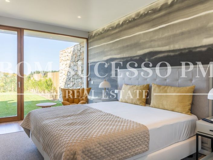 Image No.9-2 Bed Villa for sale