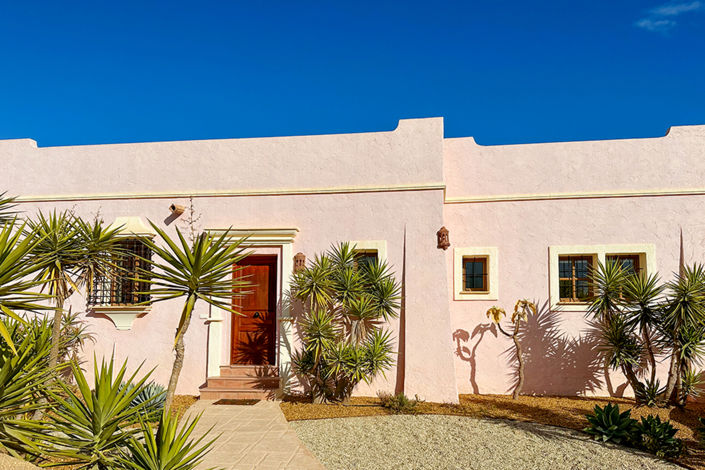 Image No.3-3 Bed Villa for sale