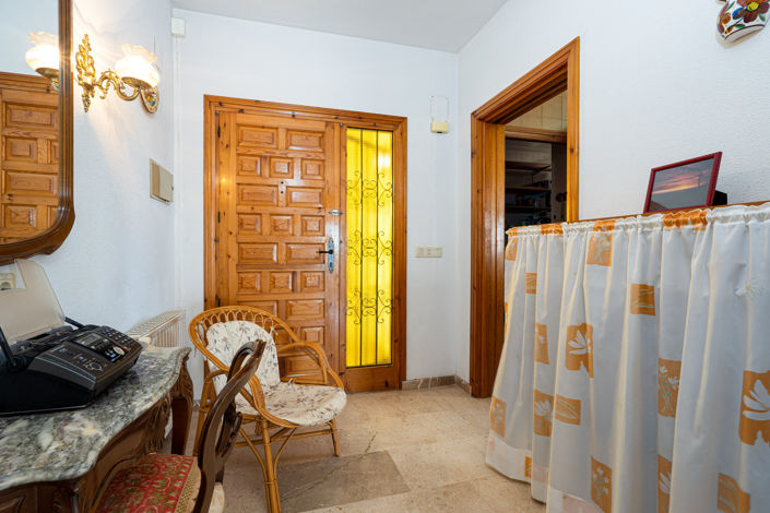 Image No.11-6 Bed Villa for sale