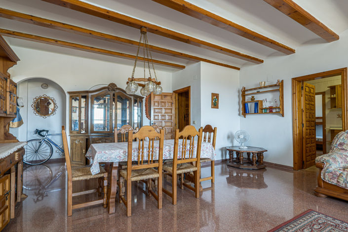 Image No.26-6 Bed Villa for sale