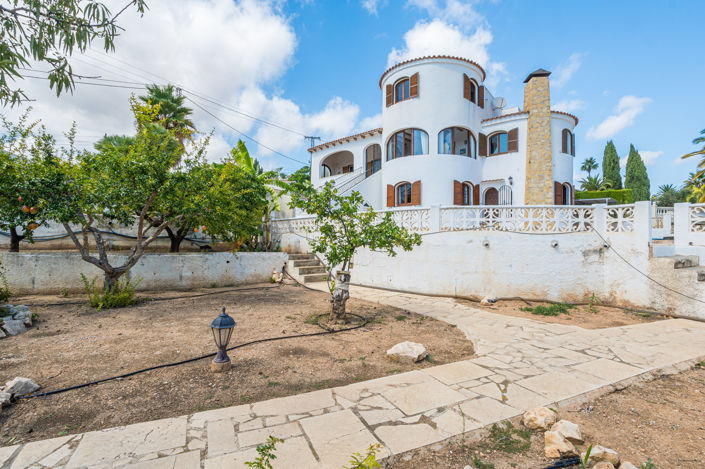 Image No.37-6 Bed Villa for sale