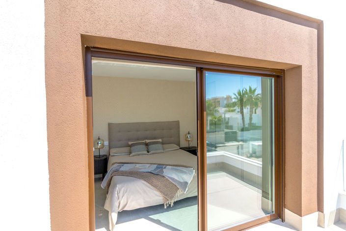 Image No.25-3 Bed Villa for sale